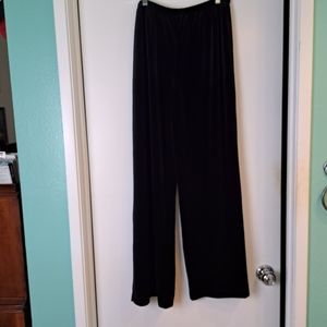 Chico's sz 2 black Velvet stretch pull on pants sz 12